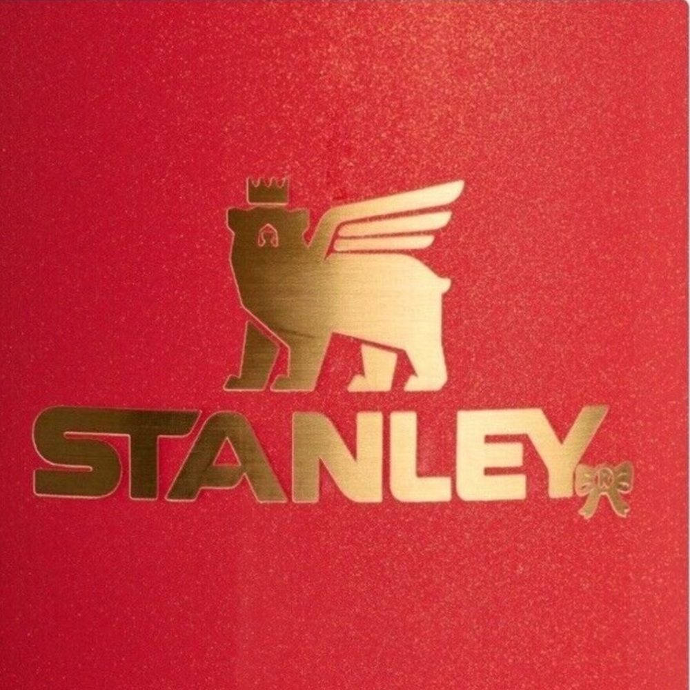 Stanley Scarlet Tinsel New in Box 40oz tumbler - Picture 5 of 8